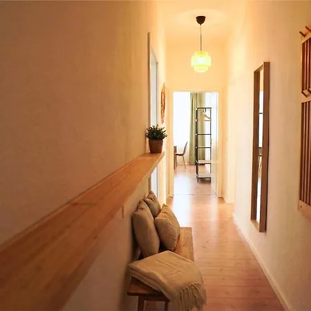 아파트 Grosse Mit 3 Schlafzimmern & 6 Boxspringbetten, Wlan, Smart Tv, Parkplatz, Waschmaschine & Trockner *