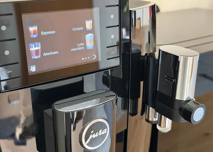 Apartment Große Mit 3 Schlafzimmern&6 Boxspringbetten, Wlan, Smart Tv, Parkplatz, Waschmaschine&trockner