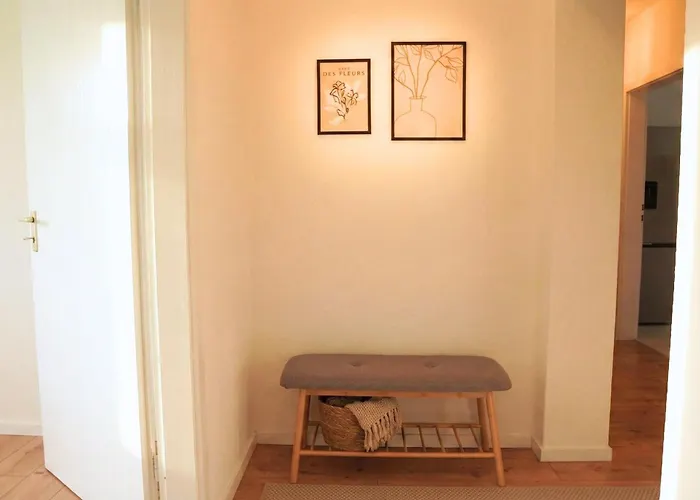 Große Mit 3 Schlafzimmern&6 Boxspringbetten, Wlan, Smart Tv, Parkplatz, Waschmaschine&trockner Apartment